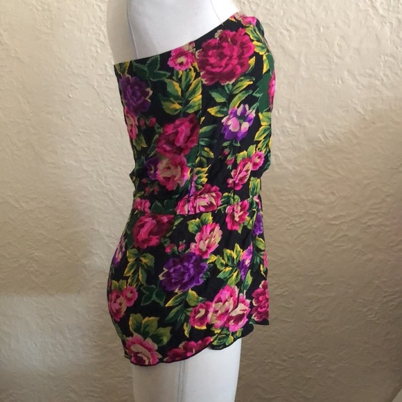 Urban Outfitters Kimchi Blue Purple Pink Floral Cover Up Strapless Romper - Picture 4 of 7